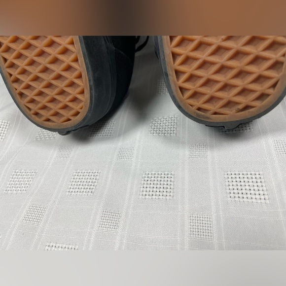 Vans Authentic Low Top Sneakers – Triple Black - Picture 6 of 10